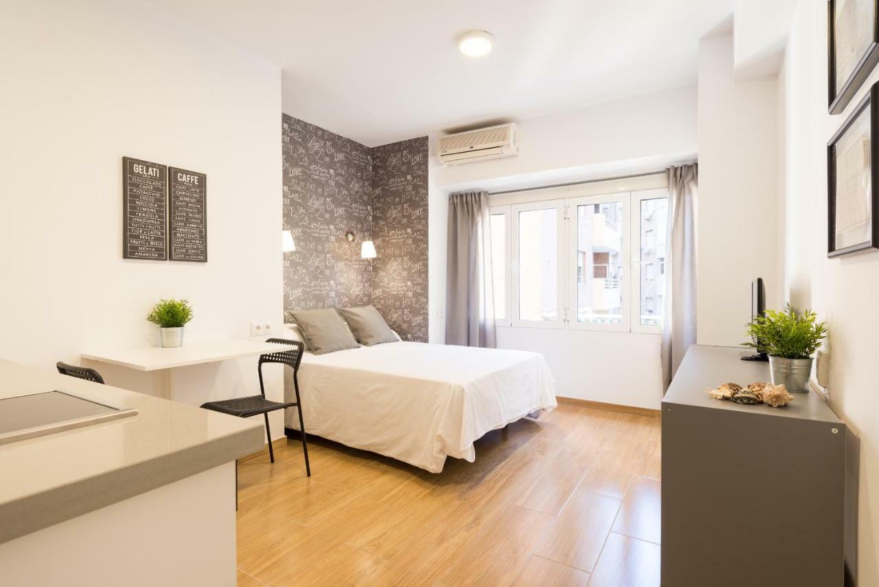 Lu&Cia City Beach Malagueta 2 Μάλαγα Εξωτερικό φωτογραφία